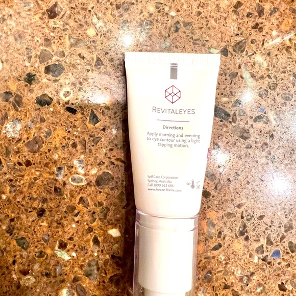 FREEZE FRAME Revitaleyes solution 15ml - Picture 2 of 2